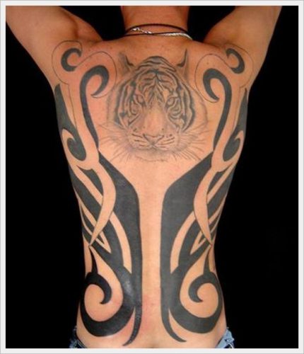 31 tatuajes tribales en la espalda