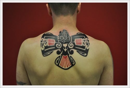 33 tatuajes tribales en la espalda
