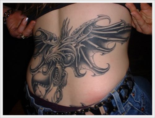 tatuajes para mujeres sexys en la espalda 23
