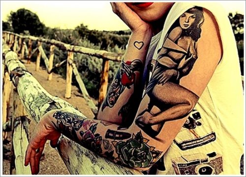 34 tatuajes de mujeres sensuales (32)