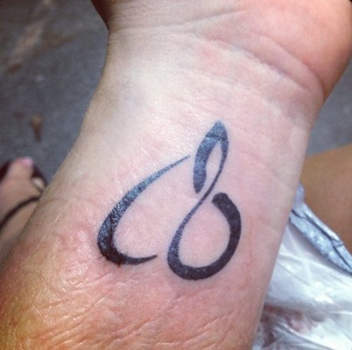 tatuajes de amor love15