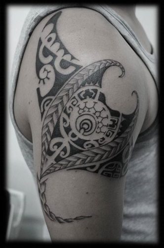 tatuajes de rayas de mar13