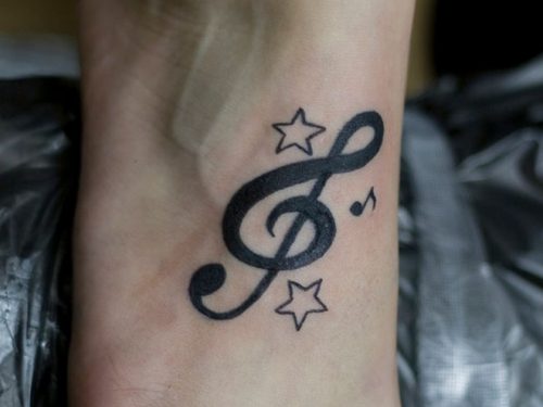 tatuajes-pequenos-de-notas-musicales-15
