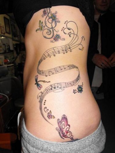 tatuajes-pequenos-de-notas-musicales-34